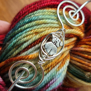 Dog Mini Shawl Pin