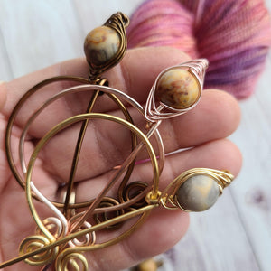 Crazy Lace Agate Penannular Shawl Pin in Vintage Bronze, Gold or Rose Gold
