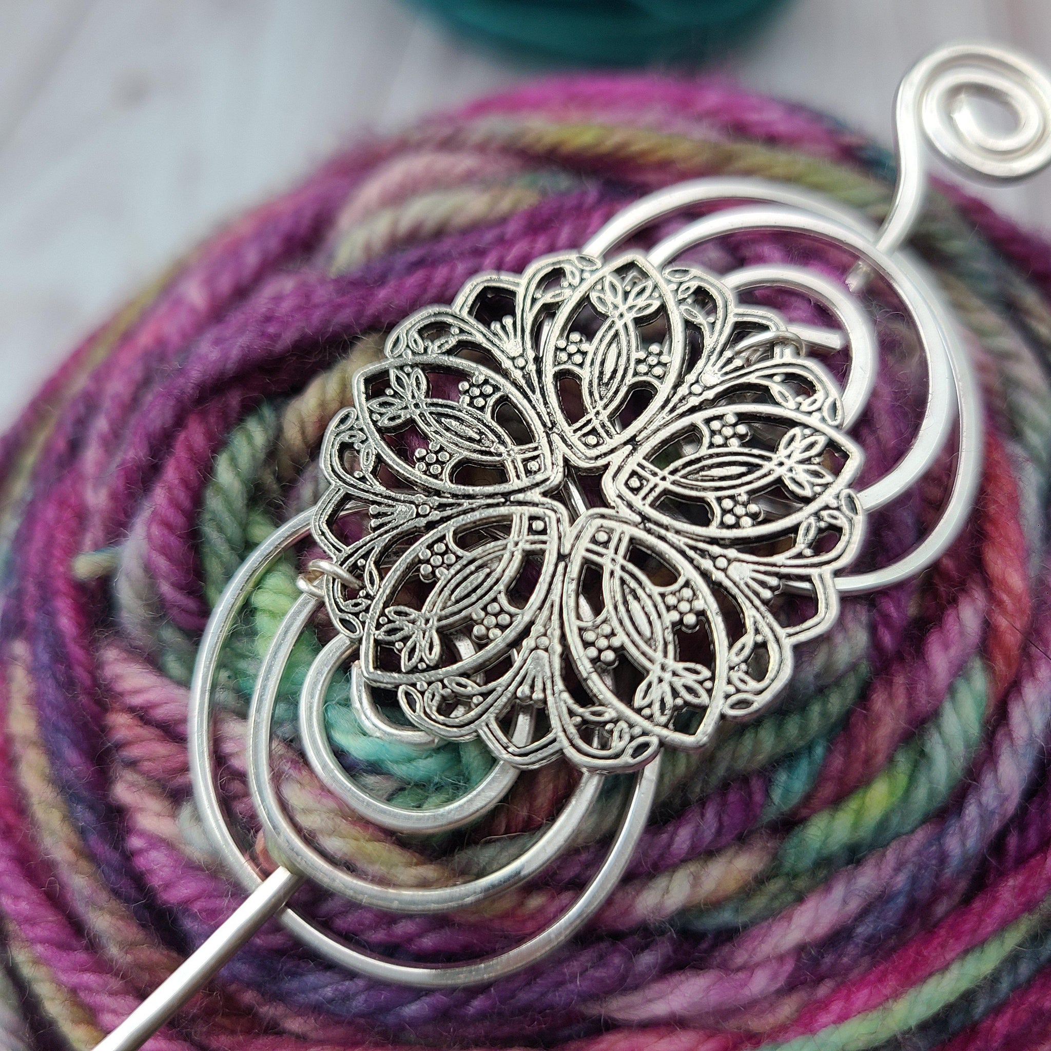 Filigree Flower Shawl Pin - Charmed Silver